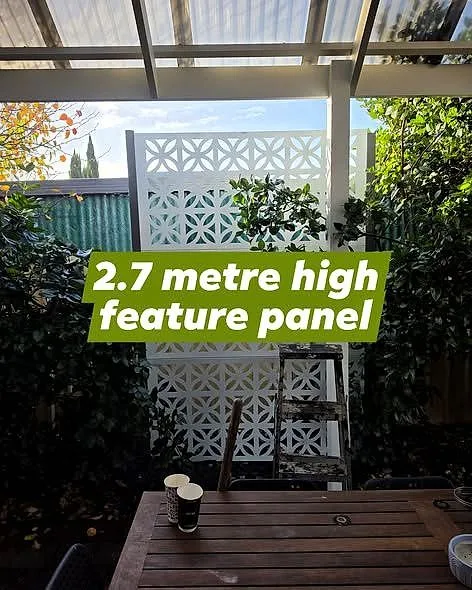 2.7 metre high slat feature panel on a deck